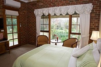 Holly Lane Mews - Accommodation Noosa 12