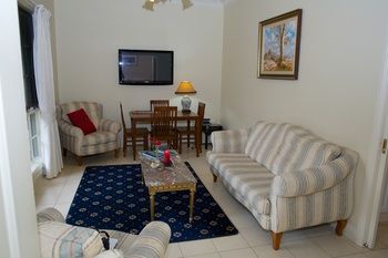 Holly Lane Mews - Accommodation Noosa 28