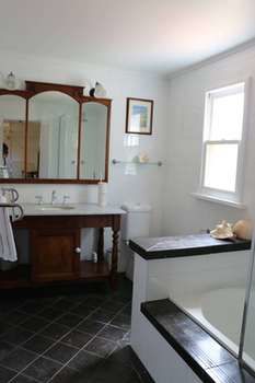 Maison De May Boutique Bed &breakfast - Accommodation Noosa 0