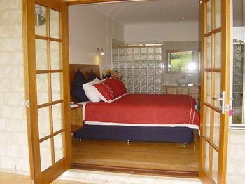 Coverdales B & B At Eumundi - Accommodation Noosa 25