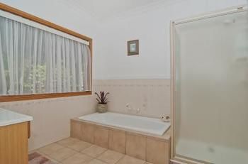 Avocado Grove B&B - Accommodation Noosa 4