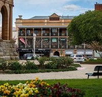 Bathurst Royal Apartments - Accommodation Noosa