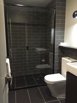 Bayside Towers Serviced Apartments - Accommodation Noosa 1