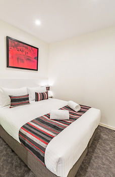 City Edge Box Hill - Accommodation Noosa 0