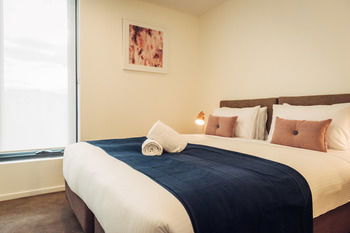 City Edge Box Hill - Accommodation Noosa 6