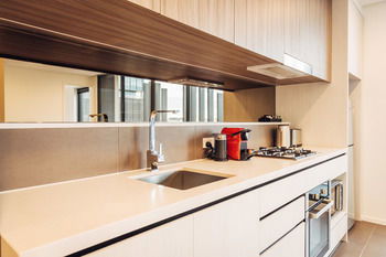 City Edge Box Hill - Accommodation Noosa 8