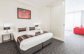 City Edge Box Hill - Accommodation Noosa 10