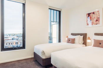 City Edge Box Hill - Accommodation Noosa 19