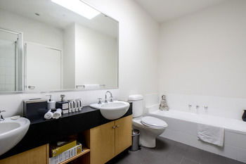 UrbanMinder @ Montague - Accommodation Noosa 1