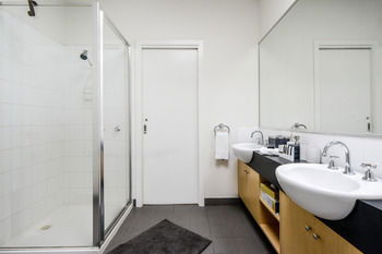 UrbanMinder @ Montague - Accommodation Noosa 2