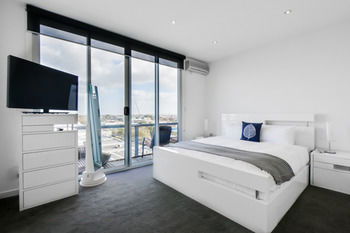 UrbanMinder @ Montague - Accommodation Noosa 8