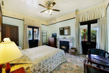 CBC Bed & Breakfast & Cafe - Accommodation Noosa 13
