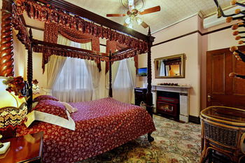 CBC Bed & Breakfast & Cafe - Accommodation Noosa 25