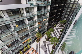 Playhouse Apartments - Accommodation Noosa 3
