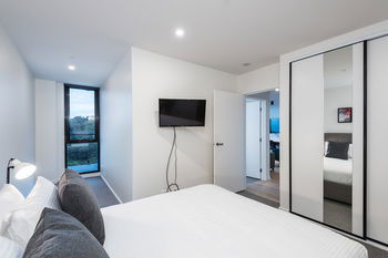 Playhouse Apartments - Accommodation Noosa 12
