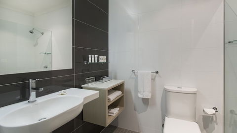 BEST WESTERN PLUS Apollo International Hotel - Accommodation Noosa 20