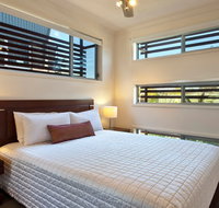 BEST WESTERN PLUS Quarterdecks Retreat - Accommodation Noosa