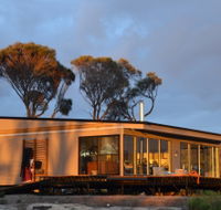 Sawyers Bay Shacks - Accommodation Noosa