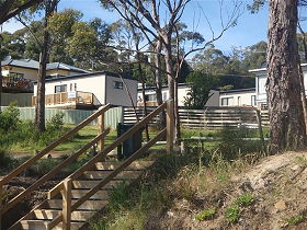 Coningham Beach Holiday Cabins - Accommodation Noosa 0