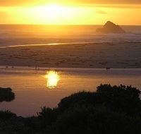 Arthur River Beach House - Accommodation Noosa