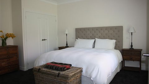 GG's By The River - Accommodation Noosa 0