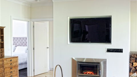 GG's By The River - Accommodation Noosa 3