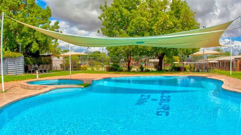 Alzburg Resort Mansfield - Accommodation Noosa 2