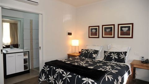 Norwood House Receptions & Motel - Accommodation Noosa 2