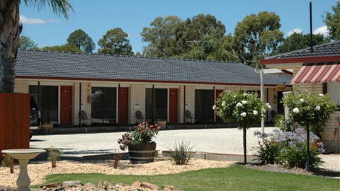 Motel Woongarra - Accommodation Noosa 2