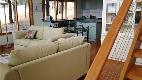 Rotherlea Lodge - Accommodation Noosa 7