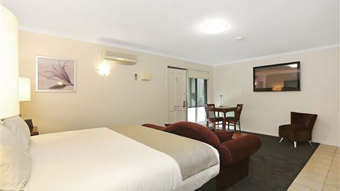Quality Inn & Suites The Menzies - Accommodation Noosa 3