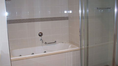 Murray Waters Motor Inn & Apartments - Accommodation Noosa 4