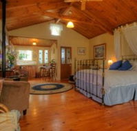 Braeside Garden Cottages - Accommodation Noosa