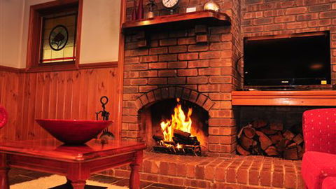Apollo Bay Cottages - Accommodation Noosa 1
