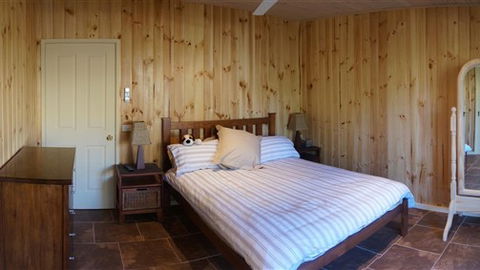 Laura Lodge Rest & Recreation Retreat - Accommodation Noosa 4