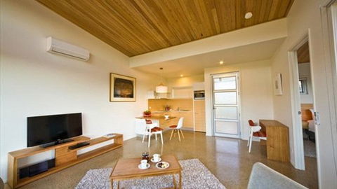 Aalborg Bright - Accommodation Noosa 4
