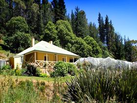 Bishops Adelaide Hills - Willow Cottage - Accommodation Noosa 0