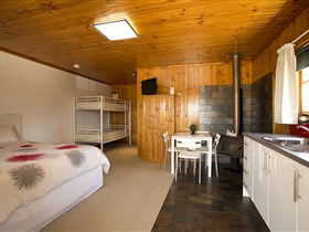 1971 - Accommodation Noosa 1