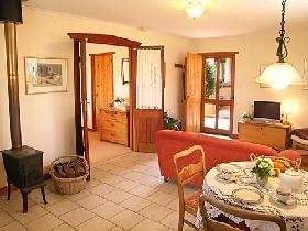 Stephanette's Cottage - Accommodation Noosa 1