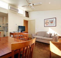 Alzburg Resort - Accommodation Noosa