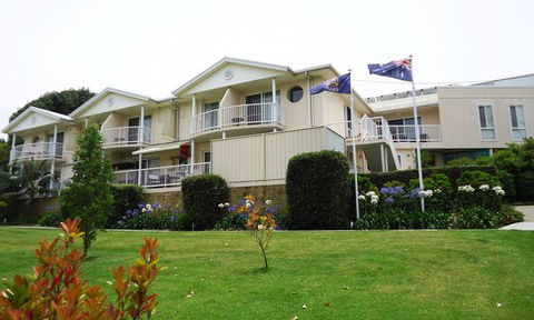 Aston Hill Motor Lodge - Accommodation Noosa 2