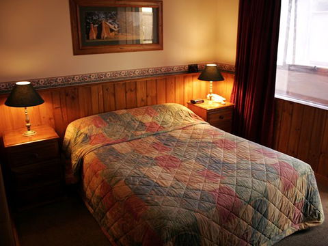 Astor Motor Inn - Accommodation Noosa 0