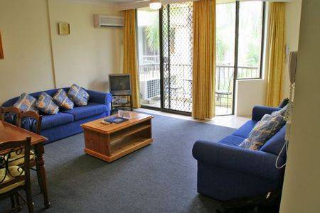 Aussie Resort - Accommodation Noosa 0