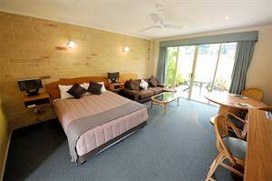 Caboolture Riverlakes Motel - Accommodation Noosa 5