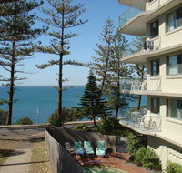 Campbells Cove Beachfront Apartments - Accommodation Noosa
