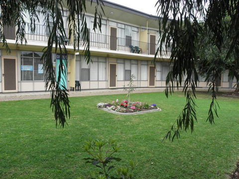 Capri Lodge Apartments - Accommodation Noosa 0