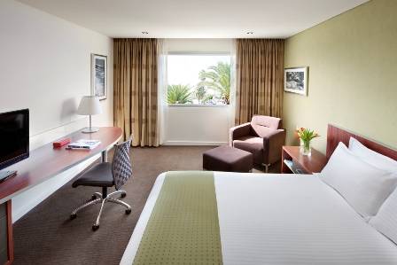 Crown Promenade Perth - Accommodation Noosa 2