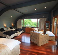 Lavender Manor and Majestic - Accommodation Noosa