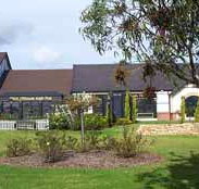 Mick O'Sheas Irish Pub Motel - Accommodation Noosa