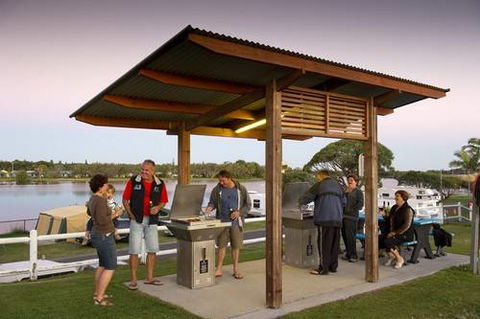 North Coast Holiday Parks Shaws Bay - Accommodation Noosa 2